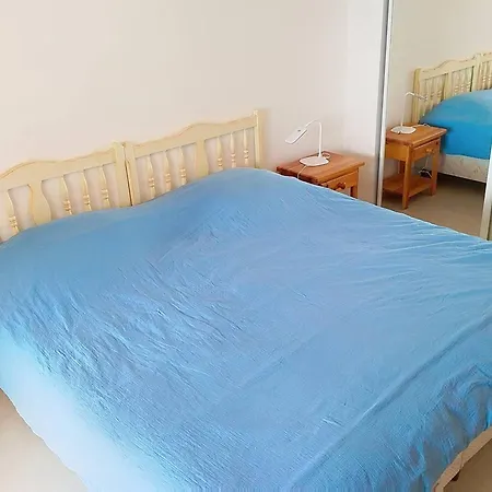 Traversant Avec Terrasse - 6 Pers. - Fr-1-610-133 * Bormes-les-Mimosas